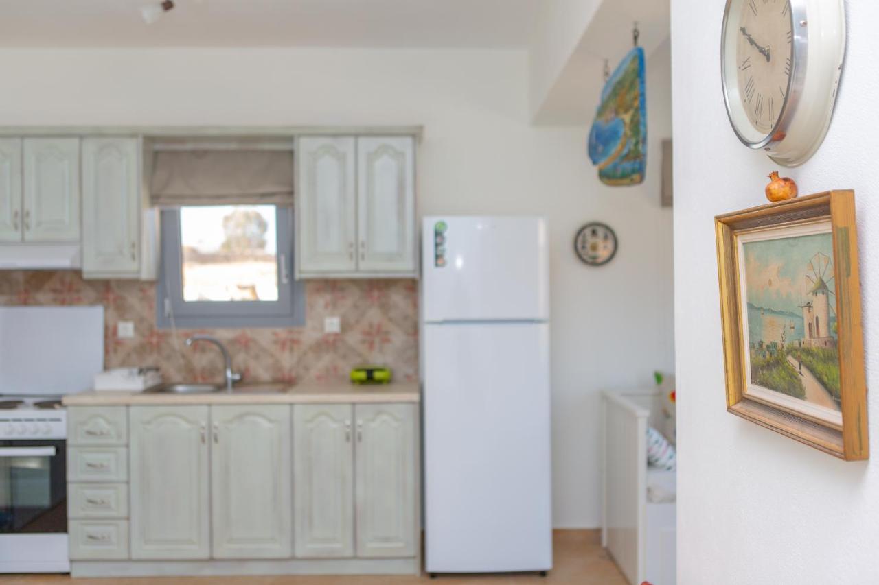 ميكري فيغلا Armonia Studios, Apartments & Villa المظهر الخارجي الصورة