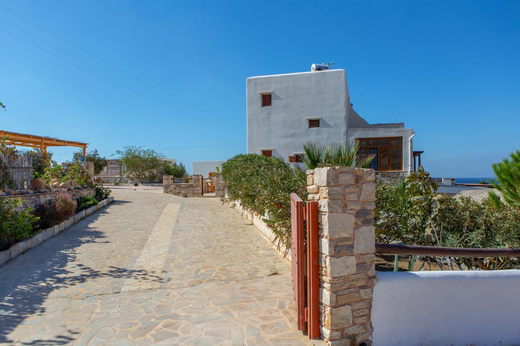 ميكري فيغلا Armonia Studios, Apartments & Villa الغرفة الصورة