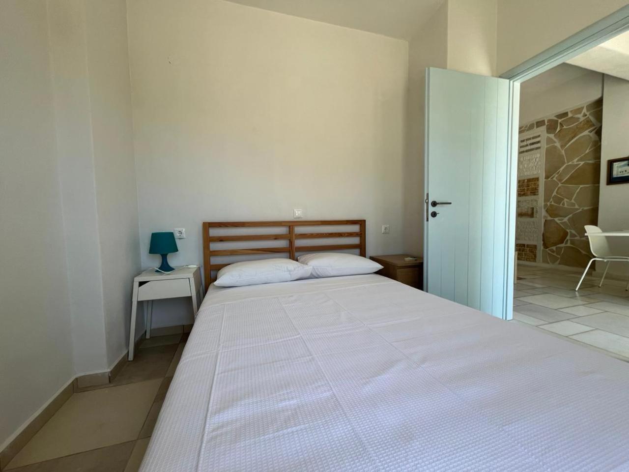 ميكري فيغلا Armonia Studios, Apartments & Villa المظهر الخارجي الصورة